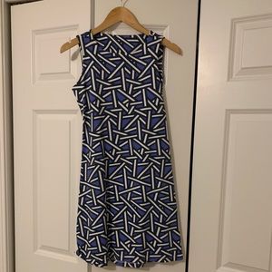 Comfy daytime dress.